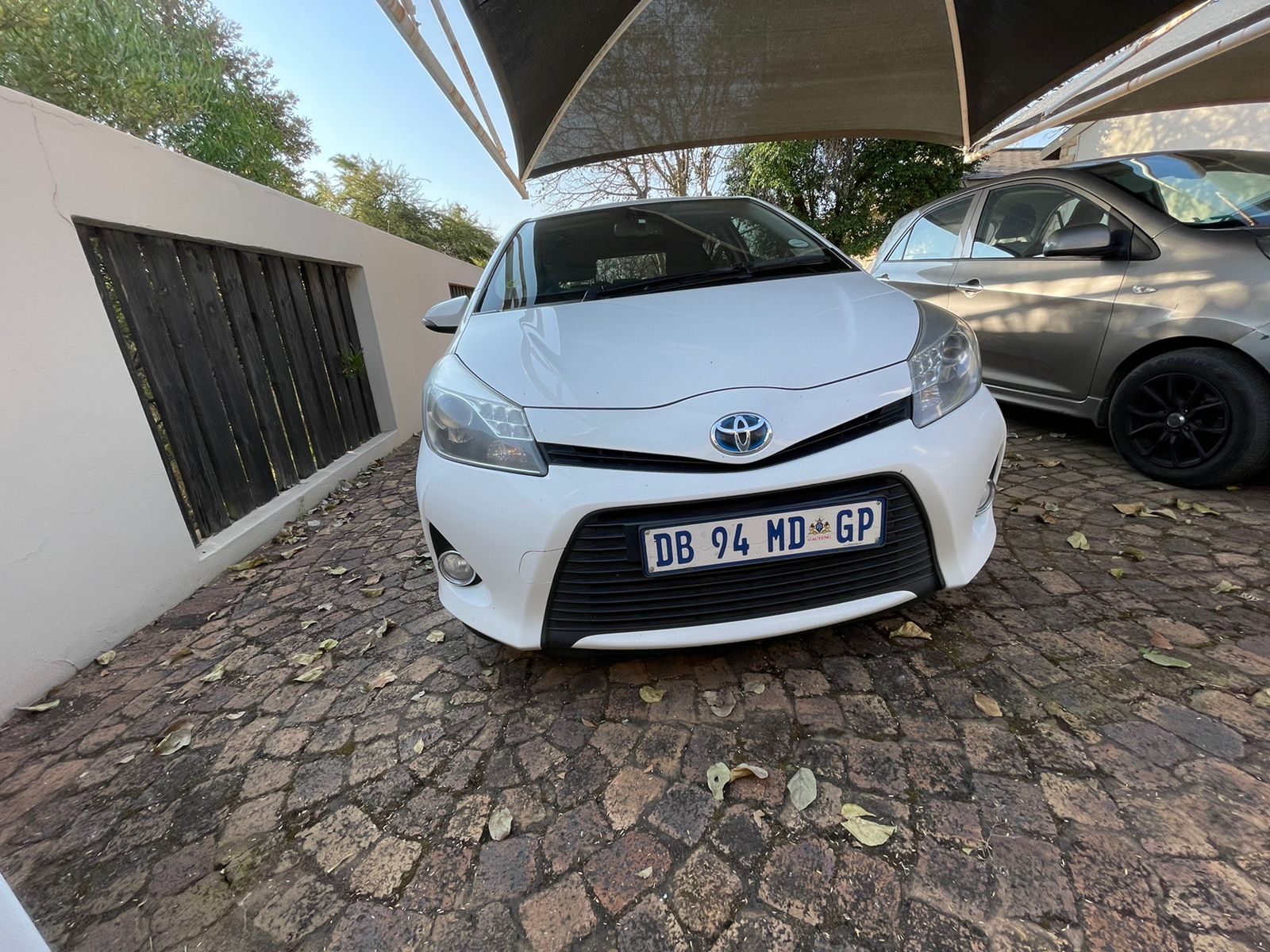 [For Sale] - 2014 Toyota Yaris 1.5 Hybrid - Immaculate condition (R150 ...