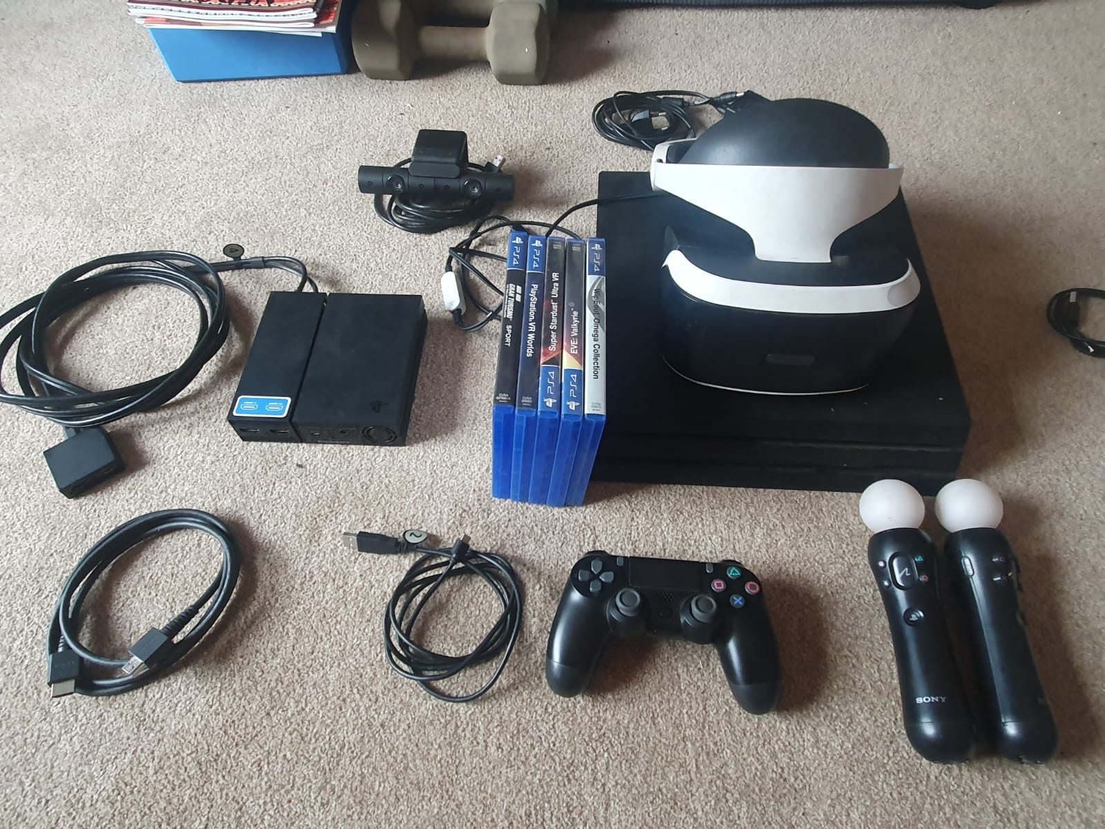 SALE] Sony PS4 Pro 1TB + 2x controllers and charger + 4 games