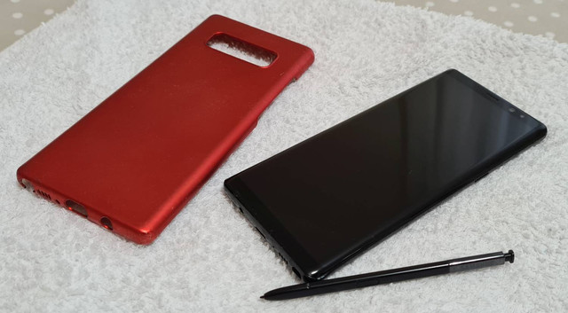 Samsung-Galaxy-Note-8-cover-and-pen.jpg